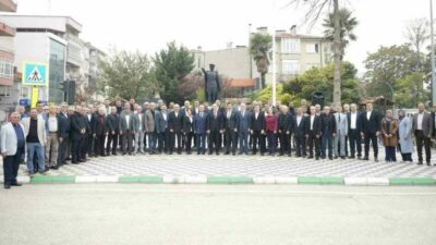 19 Ekim Muhtarlar Günü vesilesiyle, ilçedeki muhtarla buluşan Yenişehir Belediye