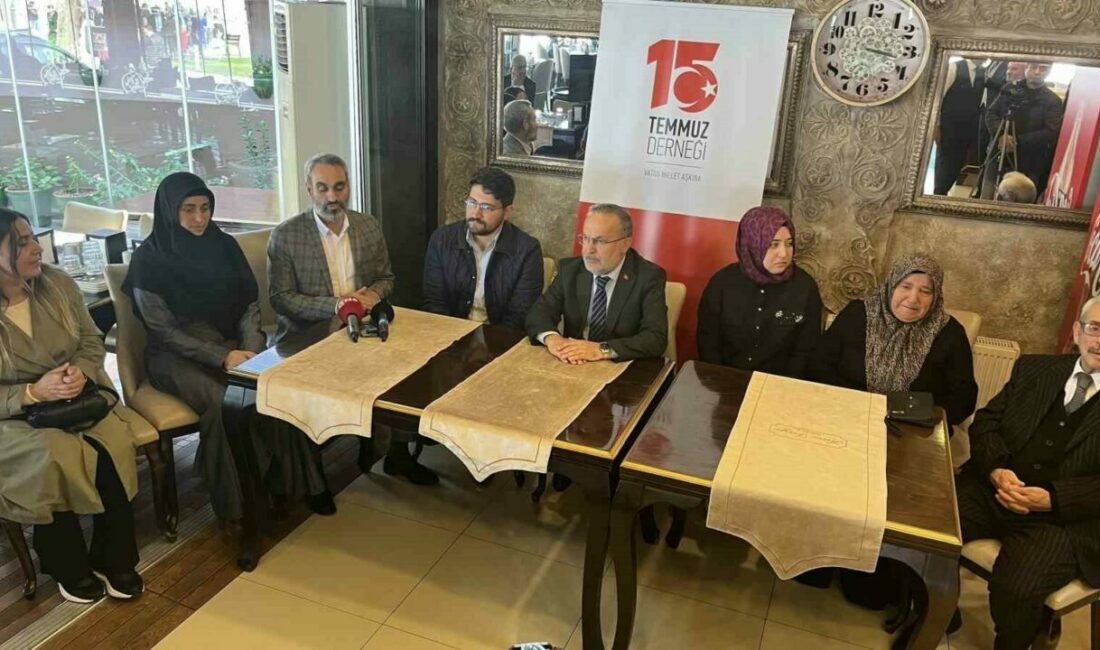 Bursa’da, 15 Temmuz şehitleri için ’253 Hatim’ Bursa’da, ’Her ay 253 Hatim’ programı çerçevesinde 15 Temmuz şehitleri