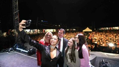 Osmangazi Belediyesi, 29 Ekim Cumhuriyet Bayramı kutlamaları kapsamında muhteşem bir