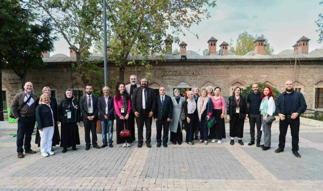 Cumhurbaşkanlığı himayelerinde Sağlık Bakanlığı tarafından “Sağlıklı Türkiye Yüzyılında Bütüncül Tıp”