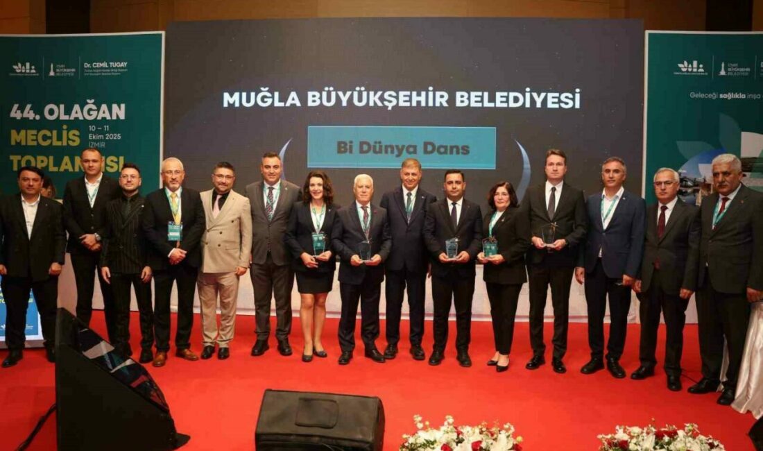 Bursa’nın çiftçi ve çevre dostu yatırımına anlamlı ödül Bursa Büyükşehir Belediyesi’nin çiftçiye nefes olan ve çevreci bir yaklaşıma