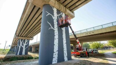 Bursa Büyükşehir Belediyesi, kentin farklı bölgelerindeki istinat duvarlarına ve köprülü