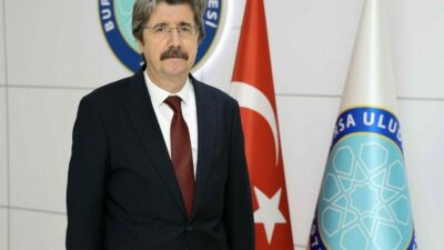 Bursa Uludağ Üniversitesi (BUÜ), öğrencilerin öğrenim süreleri boyunca üniversite içinde,