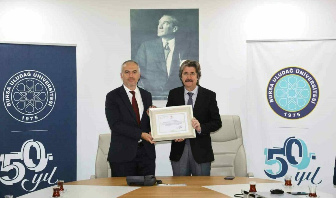 İl Sağlık Müdürlüğü’nden BUÜ’ye özel sertifika Bursa Uludağ Üniversitesi (BUÜ), çalışan sağlığını ve kurum içi yaşam