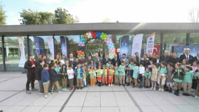 İnegöl Belediyesi ile İl Milli Eğitim Müdürlüğü tarafından düzenlenen Bilim