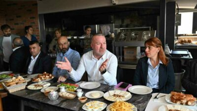 Karacabey Belediyesi, Prestij Caddeler Projesi kapsamında Sevgiyolu’nda çalışmalara başlıyor. Karacabey