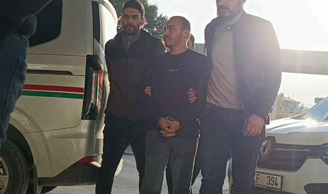 Kardeşinin ölümüne sebep olan sürücüyü yaralayan ağabey yakalandı Bursa’nın İnegöl ilçesinde 3 yıl önceki kazada kardeşinin ölümüne neden