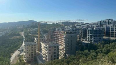 Bursa’nın Mudanya ilçesinde yargı kararına rağmen durdurulmayan inşaat, vatandaşları isyan