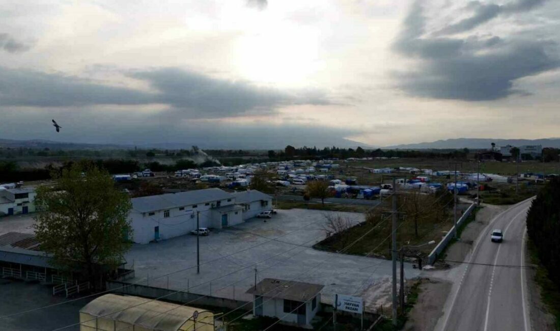 Mezbehaneye modern dokunuş Yenişehir Belediye Başkanı Ercan Özel, belediye bünyesinde hizmet veren mezbahaneyi