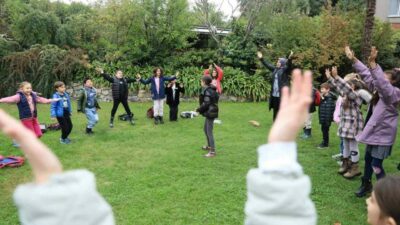Bursa Büyükşehir Belediyesi’nin düzenlediği “Küçük Kaşifler Leylek Köy Göl Evi’nde”