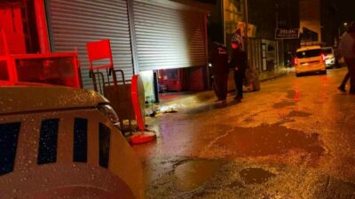 Bursa’nın İnegöl ilçesinde faaliyet gösteren bir tekel bayisine silahlı saldırı