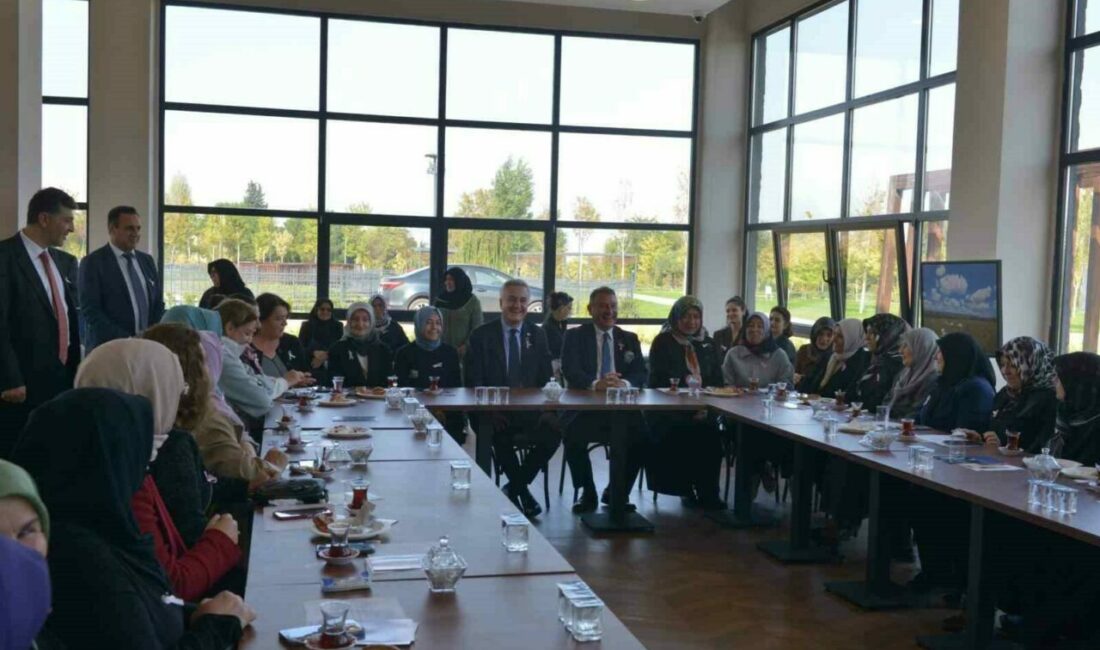 Üretici kadınlar Büyükşehir’le güçleniyor Bursa’da kırsal kalkınmayı desteklemek ve üretimi sürdürülebilir hale getirmek amacıyla