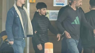 Bursa’nın İnegöl ilçesinde Narkotik Büro Amirliği ekipleri uyuşturucu taciri iki