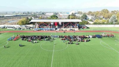 Yenişehir’de Cumhuriyet Bayramı’nın 102’nci yıl dönümü coşkuyla kutlandı. Yenişehir Belediye