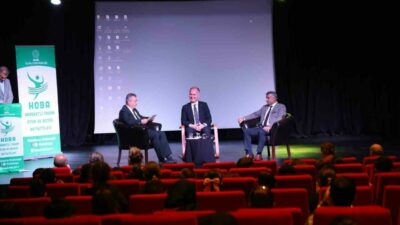 HOBA Projesi kapsamında gerçekleştirilen “Yeşil Koltuk” isimli söyleşi programının İnegöl’deki