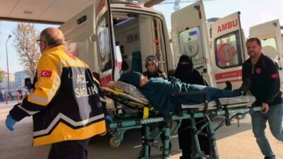 Bursa’nın İnegöl ilçesinde 3 kişilik aile, yedikleri tavuk sonrası zehirlenme