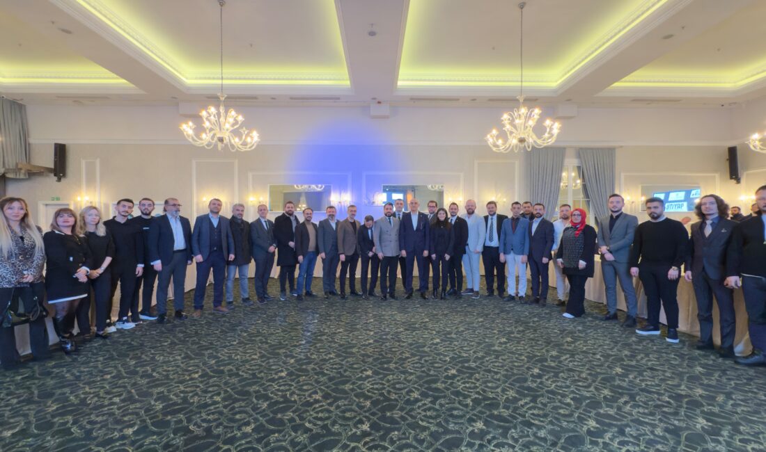 Ecomony Talks’ta UTİYAP üyelerine değerlendirmelerde bulunan UTİYAP Ekonomi Danışmanı Doç.