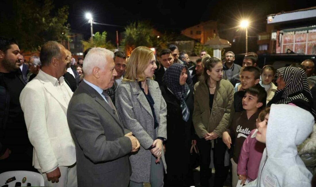 Başkan Bozbey’e Gürsu’da sevgi seli Bursa Büyükşehir Belediye Başkanı Mustafa Bozbey, geçtiğimiz yaz yaşanan orman