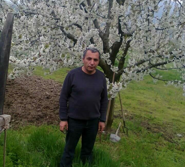 Bursa’nın Keles ilçesinde budamak istediği ağaçtan düşen 50 yaşındaki adam