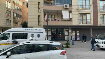 Bursa (İHA) Bursa’nın Mudanya ilçesinde eski eşinin çalıştığı markete gelerek