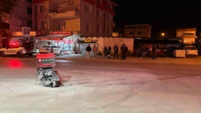 Bursa’da ehliyetsiz motosiklet kuryesi başka bir motosikletle çarpışması sonucu akaryakıt