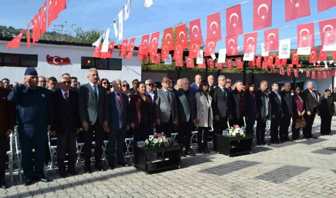 Bursa’nın Mudanya ilçesinde zeytin üreticisine destek sağlamak ve “Mudanya Zeytinyağı”