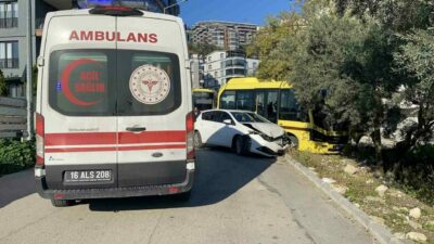 Bursa’nın Mudanya ilçesinde belediye otobüsüyle çarpışan otomobildeki uzman çavuş ve