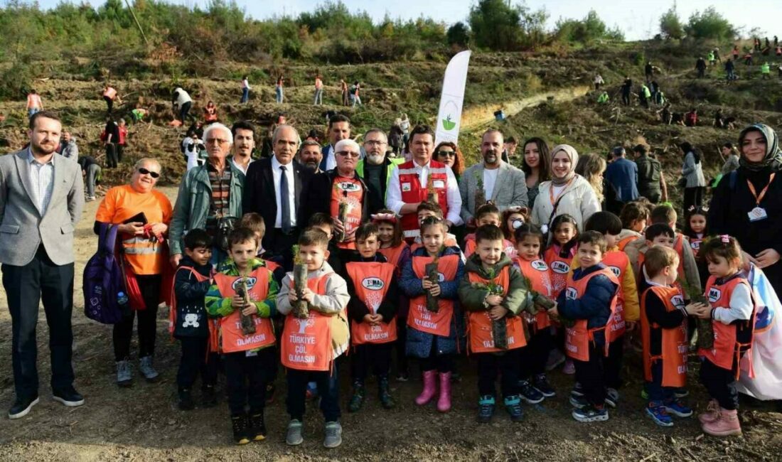 Osmangazi Belediyesi, ‘1 Kitap 1 Fidan’ kampanyası kapsamında kütüphanelere ulaştırılan