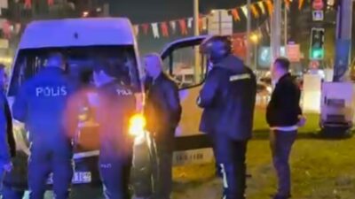 Bursa’da yolun karşısına geçmek isterken servis aracının çarptığı yaya ağır