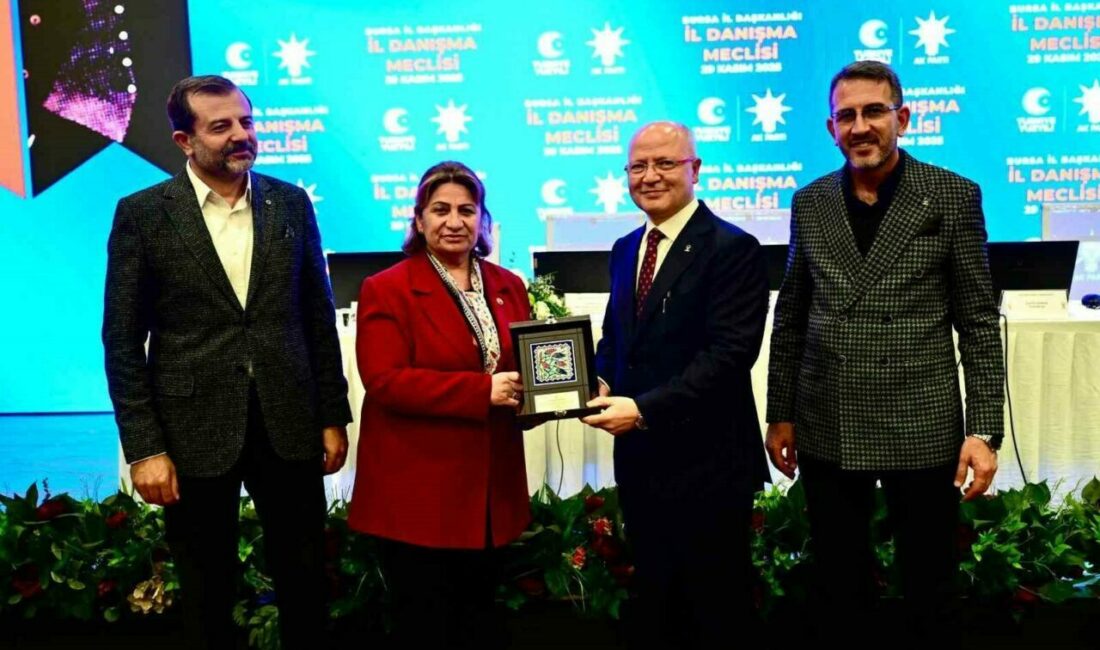 AK Parti Bursa Başkanı Davut Gürkan, toplantının açılışında yaptığı konuşmada,