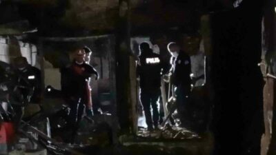 Bursa’nın Osmangazi ilçesinde dün akşam saatlerinde çıkan yangında ulaşılamayan ev