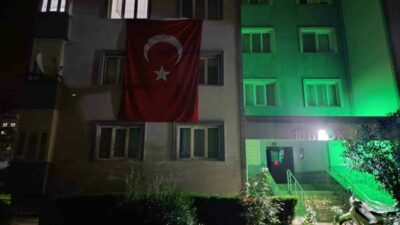 Türk Silahlı Kuvvetleri’ne ait C-130 tipi askeri kargo uçağının Gürcistan-Azerbaycan