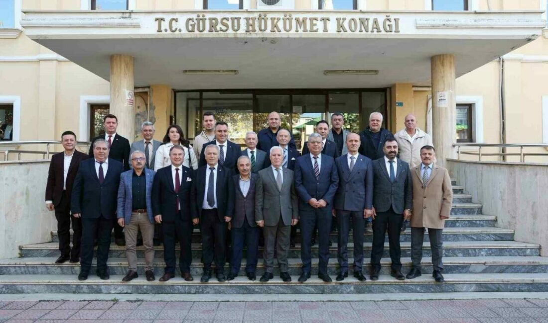 Büyükşehirden hayvancılığa güçlü destek Bursa’da kırsal kalkınmaya yönelik çalışmalarını sürdüren Büyükşehir Belediyesi, küçükbaş hayvan