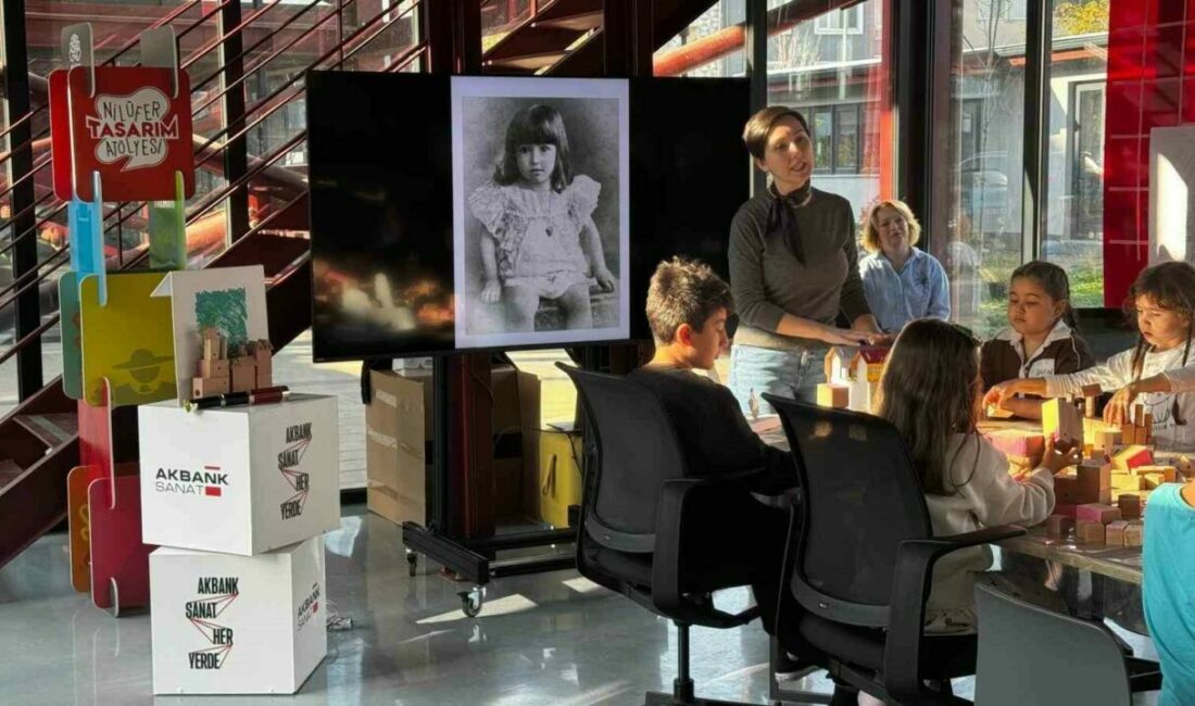 Çocuklar Pancar Deposu’nda sanatla buluştu Nilüfer Belediyesi ve Akbank Sanat’ın iş birliğiyle başlayan çocuk atölyeleri,