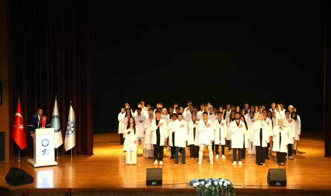 Bursa Uludağ Üniversitesi (BUÜ) Diş Hekimliği Fakültesi, klasikleşen Beyaz Önlük