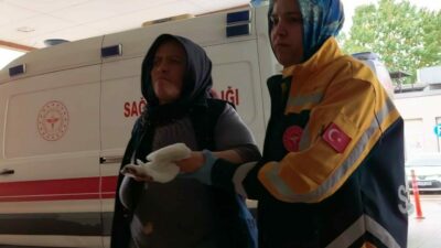 Bursa’nın İnegöl ilçesinde ellerini merdaneli ütüye sıkıştıran kadın yaralandı. Olay,
