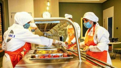 Endüstriyel yemek sektöründe artan hijyen beklentileri, firmaların üretim süreçlerini daha