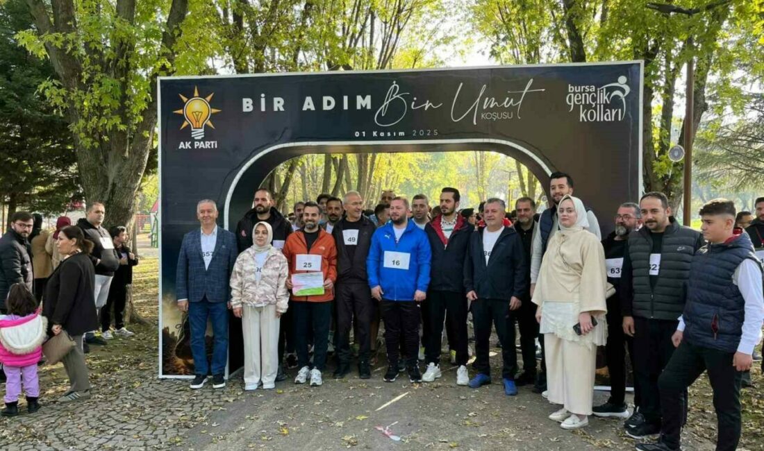 Gazze ve Filistin halkı için koştular Bursa’da Ak Parti Gençlik kolları tarafından mazlum Gazze ve Filistin