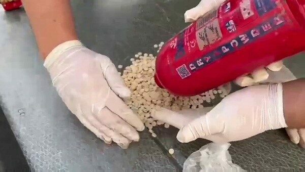 Gemlik’te polisin şüphe üzerine durdurduğu bir araçta yapılan aramada uyuşturucu