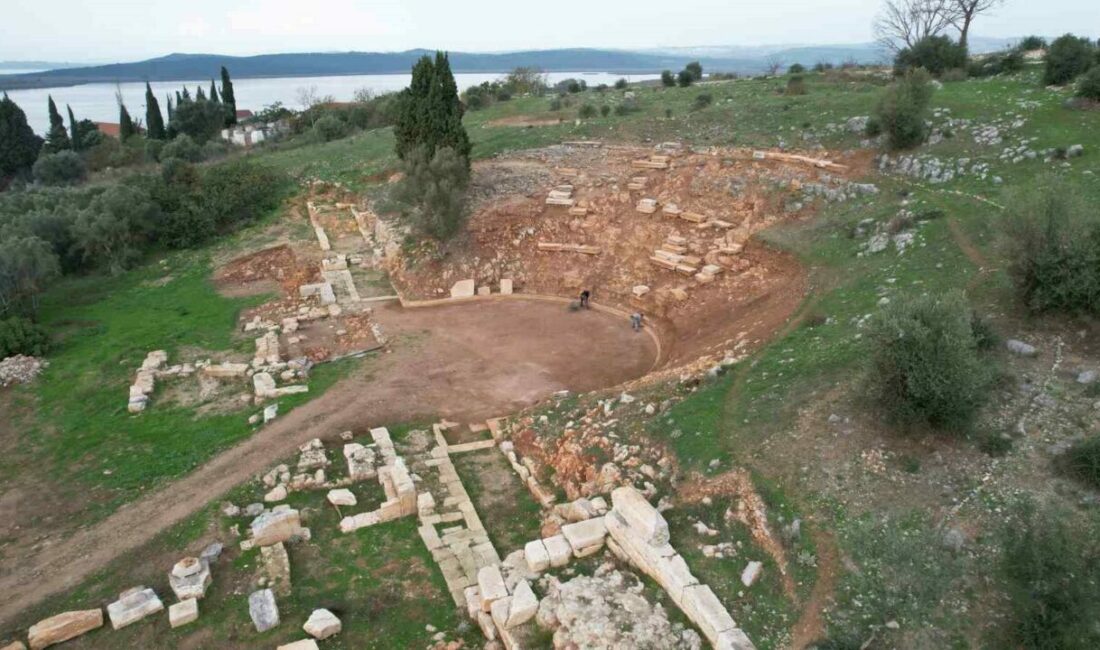 Gölyazı Antik Tiyatrosu yeniden hayat bulacak Nilüfer’in 2 bin yıllık tarihini barındıran Gölyazı’daki antik tiyatro kazıları