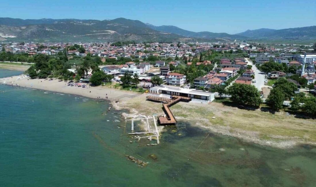 Hazırlıklar tamamlandı, İznik halkı Papa 14. Leo’yu bekliyor Türkiye’ye bugün gelecek olan Katoliklerin ruhani lideri ve Vatikan Devlet