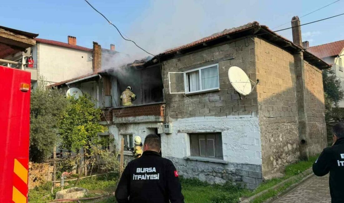 Bursa’nın İznik ilçesinde sabah saatlerinde meydana gelen ev yangını mahalle
