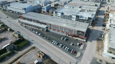 İnegöl Belediyesi Ağaç İşleri Sanayi 31. Mobilya Sokak bölgesinde atıl