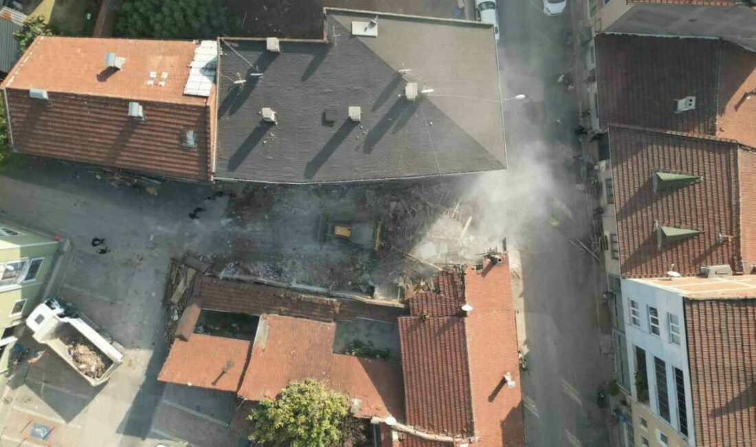 İnegöl Belediyesi, şehir içi ulaşım ağını geliştirme adına sürdürdüğü çalışmalarla