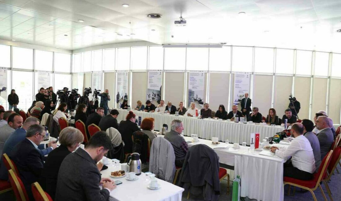 Karagöz kukla ve gölge oyunları festivali başlıyor Bursa Büyükşehir Belediyesi adına Bursa Kültür Sanat ve Turizm Vakfı