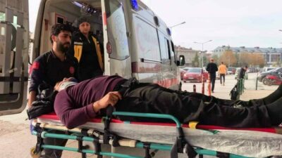 Bursa’nın İnegöl ilçesinde yükünü boşaltan kamyonun devrildiği kazada sürücü yaralandı.