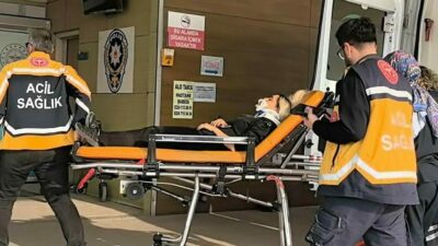 Bursa’nın İnegöl ilçesinde meydana gelen kazada motosikletin çarptığı genç kadın