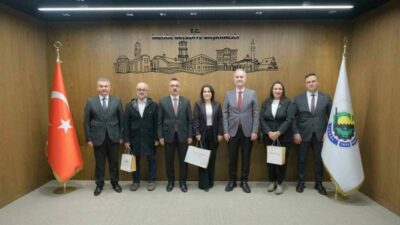 İnegöl Belediyesi’nin 24 Kasım Öğretmenler Günü kapsamında ’Öğretmenime teşekkürüm, doğaya