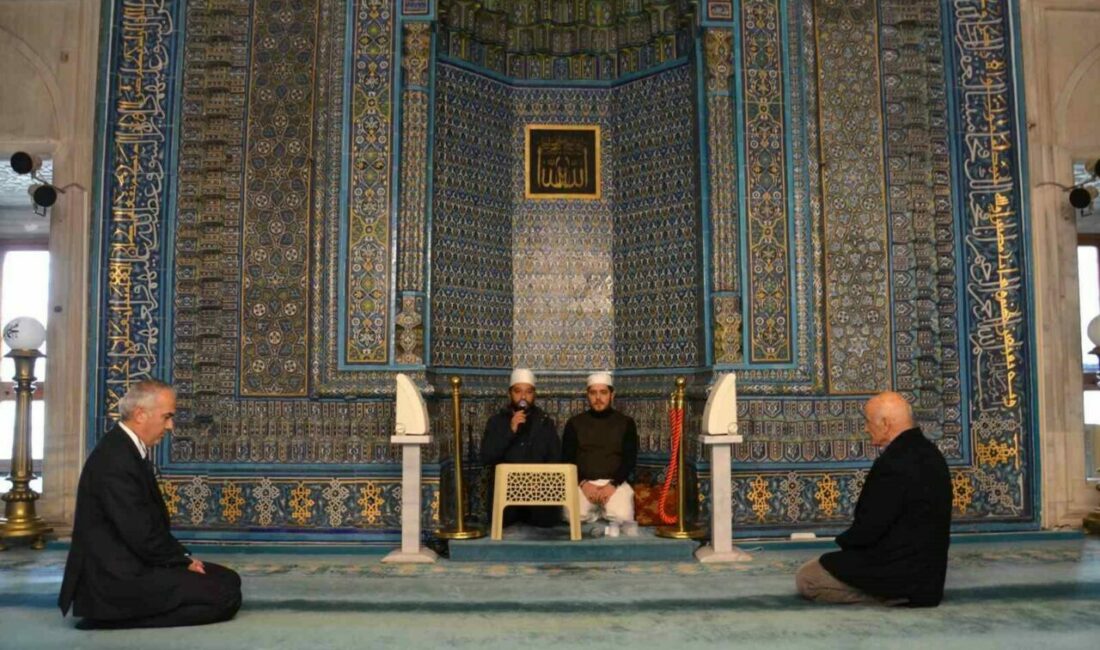 Organ bağışlayanlar için mevlit okutuldu Bursa İl Sağlık Müdürlüğü, 3-9 Kasım Organ Bağışı Haftası kapsamında