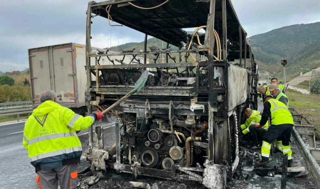 Gebze-Orhangazi-İzmir Otoyolu Orhangazi Tüneli yakınlarında meydana gelen otobüs yangınında Çanakkale’nin